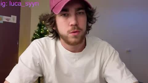 Snapshot of luca_syn chatting on December 2025 10:27:02 PM Luca S online show from December 2025 10:27:02 PM