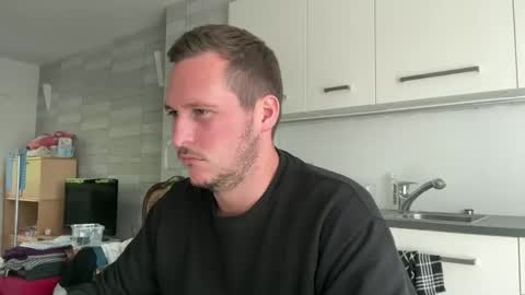 Lucas online show from September 2025 03:34:02 PM