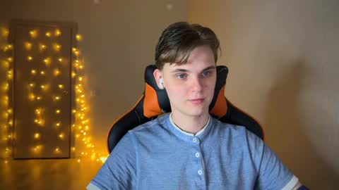 Snapshot of lucas_dany chatting on January 2025 12:47:01 AM Lucas Gill online show from January 2025 12:47:01 AM