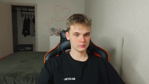 Snapshot of lucas_dany chatting on September 2025 02:38:02 AM Lucas Gill online show from September 2025 02:38:02 AM