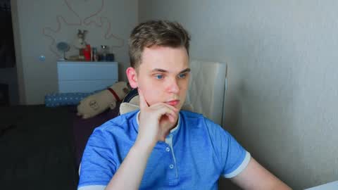 Snapshot of lucas_dany chatting on November 2025 05:06:02 PM Lucas Gill online show from November 2025 05:06:02 PM