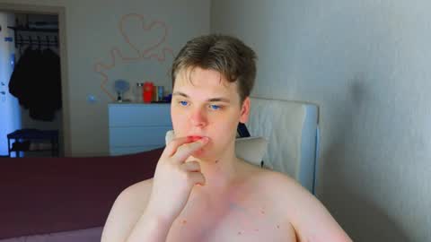 Lucas Gill online show from March 2026 04:51:02 AM