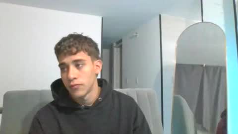 Lucas online show from May 2026 02:08:01 AM