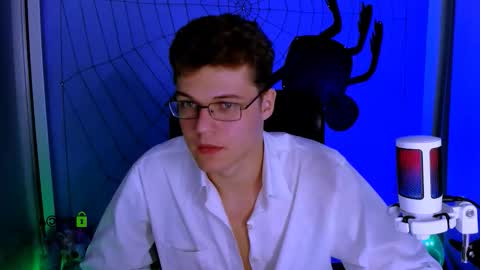 Snapshot of lucas_long_ chatting on October 2025 07:01:02 PM lucas_long_ online show from October 2025 07:01:02 PM