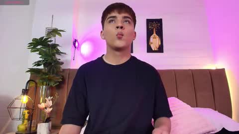 Snapshot of lucas_lovee chatting on February 2026 02:51:01 AM Lucas lovee online show from February 2026 02:51:01 AM