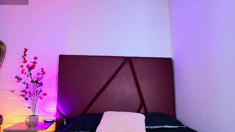 Lucas lovee online show from April 2026 01:41:02 PM