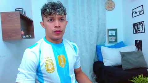 Lucas Luxx online show from January 2026 12:19:01 PM