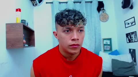 Lucas Luxx online show from January 2026 01:04:01 PM