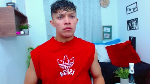 Lucas Luxx online show from February 2026 12:13:02 PM