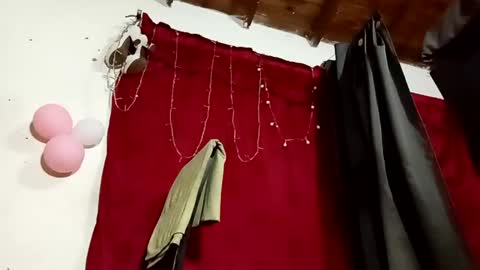 Daniel online show from February 2025 10:47:02 PM