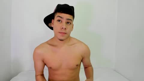 LUCAS TORREZ online show from March 2026 11:26:02 PM