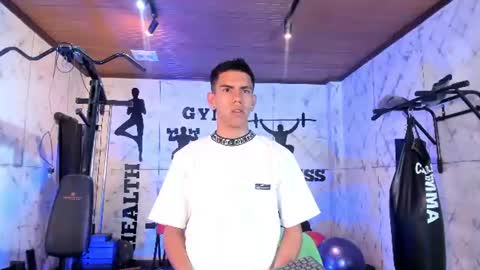 Lucca Moreti online show from June 2026 03:42:02 AM