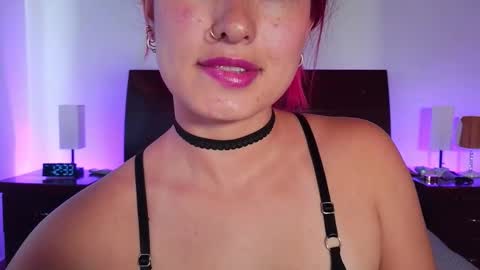 Luccy online show from February 2026 05:33:01 PM