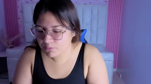 Lucero  online show from April 2026 03:13:02 AM