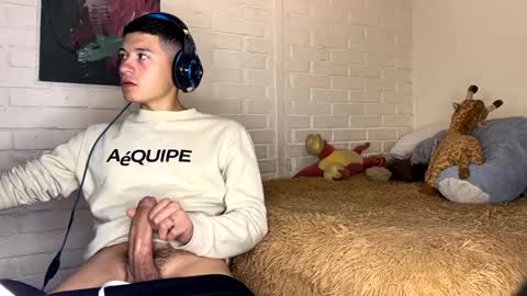 Felipe online show from December 2024 03:19:01 AM