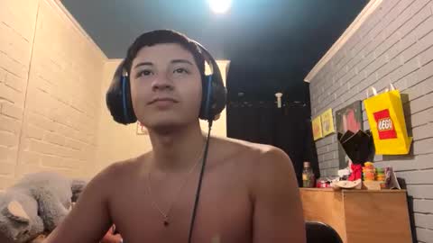 Felipe online show from January 2025 04:27:02 AM