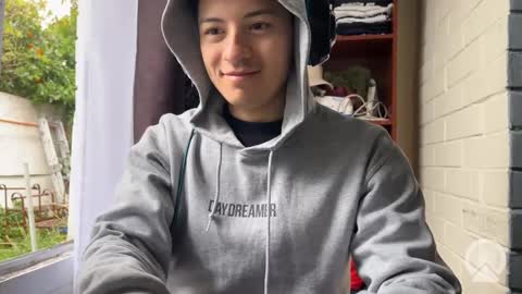 Felipe online show from September 2025 05:39:02 PM