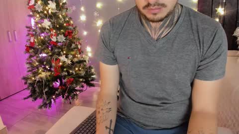 Luci y Fer online show from December 2024 01:39:01 AM