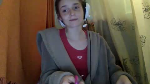 Snapshot of luci_layne chatting on May 2026 10:29:02 PM Luci Layne online show from May 2026 10:29:02 PM