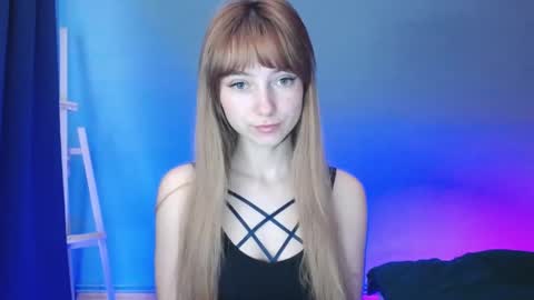 Snapshot of luciacam20 chatting on January 2025 01:25:02 PM Lucy online show from January 2025 01:25:02 PM