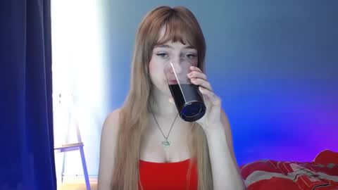 Snapshot of luciacam20 chatting on January 2025 07:17:02 AM Lucy online show from January 2025 07:17:02 AM