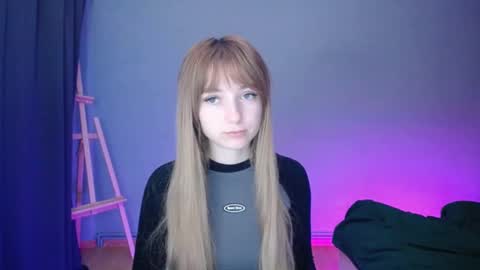 Snapshot of luciacam20 chatting on February 2025 10:45:01 PM Lucy online show from February 2025 10:45:01 PM