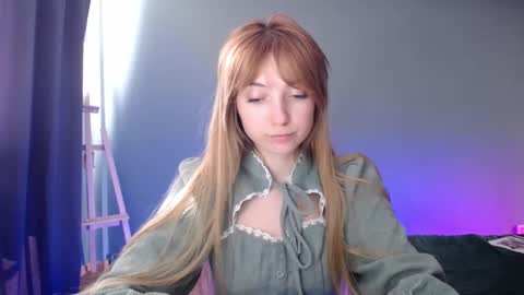 Snapshot of luciacam20 chatting on February 2025 09:42:01 AM Lucy online show from February 2025 09:42:01 AM