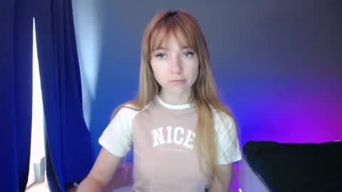 Snapshot of luciacam20 chatting on March 2025 06:59:02 AM Lucy online show from March 2025 06:59:02 AM