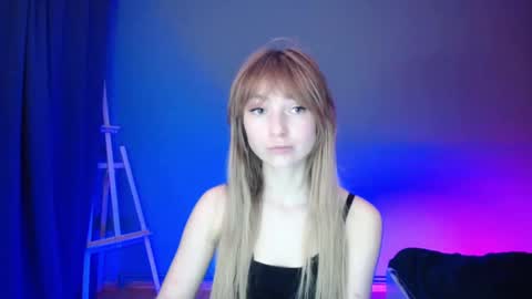 Snapshot of luciacam20 chatting on March 2025 10:36:02 PM Lucy online show from March 2025 10:36:02 PM