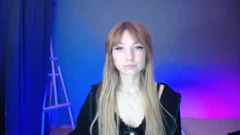 Snapshot of luciacam20 chatting on March 2025 10:24:01 PM Lucy online show from March 2025 10:24:01 PM