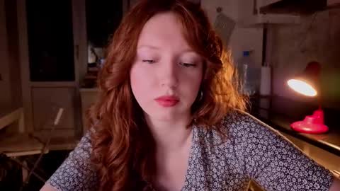 Snapshot of luciacoy chatting on November 2025 03:45:01 PM Lucia online show from November 2025 03:45:01 PM