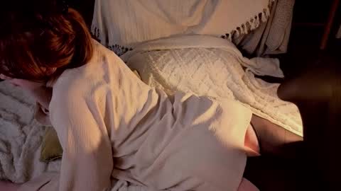 Snapshot of luciacoy chatting on December 2025 07:53:02 PM Lucia online show from December 2025 07:53:02 PM