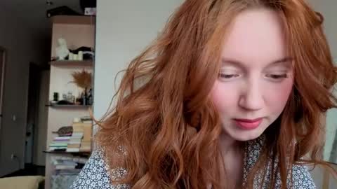 Lucia online show from April 2026 02:07:02 PM