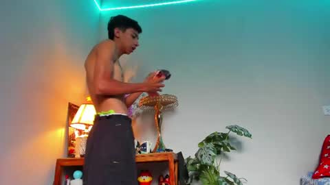 Snapshot of lucian_davii chatting on June 2026 02:09:01 PM Pirulo online show from June 2026 02:09:01 PM