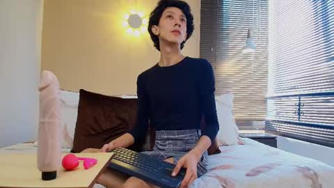 Snapshot of lucian_morel_s chatting on September 2025 01:02:02 PM Lucian Morel S online show from September 2025 01:02:02 PM