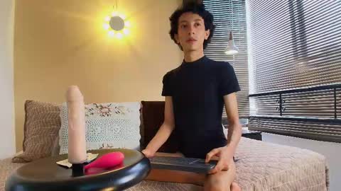 Snapshot of lucian_morel_s chatting on September 2025 12:41:01 PM Lucian Morel S online show from September 2025 12:41:01 PM