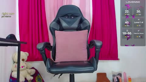 luciana0326 online show from May 2026 01:58:02 AM