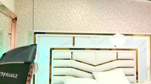 Snapshot of luciana_agudelo chatting on November 2025 07:07:02 PM luciana_agudelo online show from November 2025 07:07:02 PM