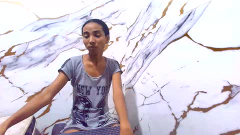 Snapshot of luciana_daza chatting on June 2026 10:10:02 PM Luciana online show from June 2026 10:10:02 PM