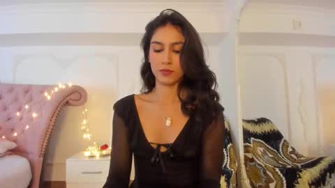 Snapshot of luciana_roa chatting on November 2025 08:49:01 PM Luciana online show from November 2025 08:49:01 PM