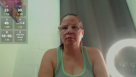 Snapshot of lucianamaster chatting on October 2025 10:24:01 AM lucianamaster online show from October 2025 10:24:01 AM