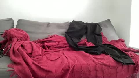 andreanen online show from February 2025 12:49:01 PM