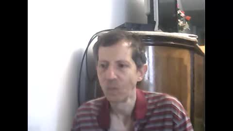 Luciano online show from February 2025 07:03:01 PM