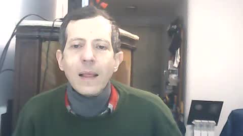 Snapshot of lucianoaxel chatting on June 2026 12:35:01 AM Luciano online show from June 2026 12:35:01 AM