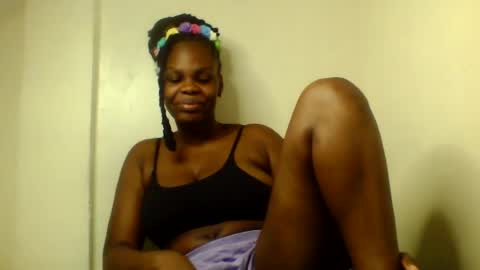 Snapshot of luciaresa chatting on August 2026 04:47:01 AM luciaresa online show from August 2026 04:47:01 AM