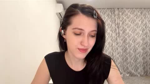 Mary online show from October 2025 07:26:02 PM