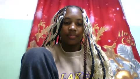 lucie196645 online show from June 2026 01:08:02 PM