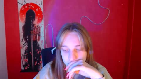 Lucie online show from December 2025 11:14:02 PM