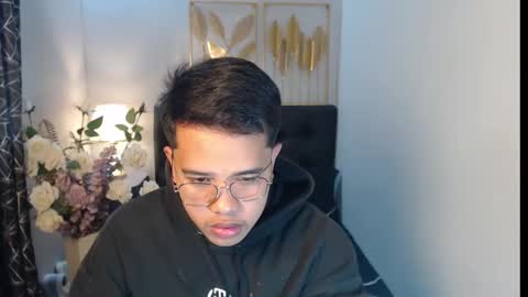 Snapshot of luciferhotcum chatting on February 2025 11:42:01 AM Luciferhotcum online show from February 2025 11:42:01 AM