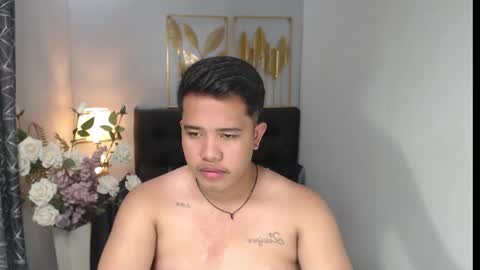 Snapshot of luciferhotcum chatting on February 2025 05:40:01 PM Luciferhotcum online show from February 2025 05:40:01 PM